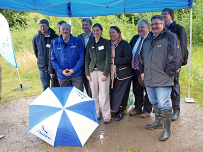 Matthias Großmann (NABU Bad Münder), Bernd Karl Hoffmann (MU), Olaf Tschimpke (NABU-Präsident), Dr. Holger Buschmann (Landesvorsitzender NABU Niedersachsen), Dr. Mirjam Nadjafzadeh (Projektleiterin NABU Niedersachsen), Ursula Heinen-Esser (BMU), Dr. Alfred Herberg (BfN), Andreas Goedecke (Vero), Dr. Kilian Delbrück (BMU)